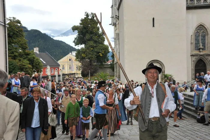 Literat Franz Gollner führt die "Roas" an