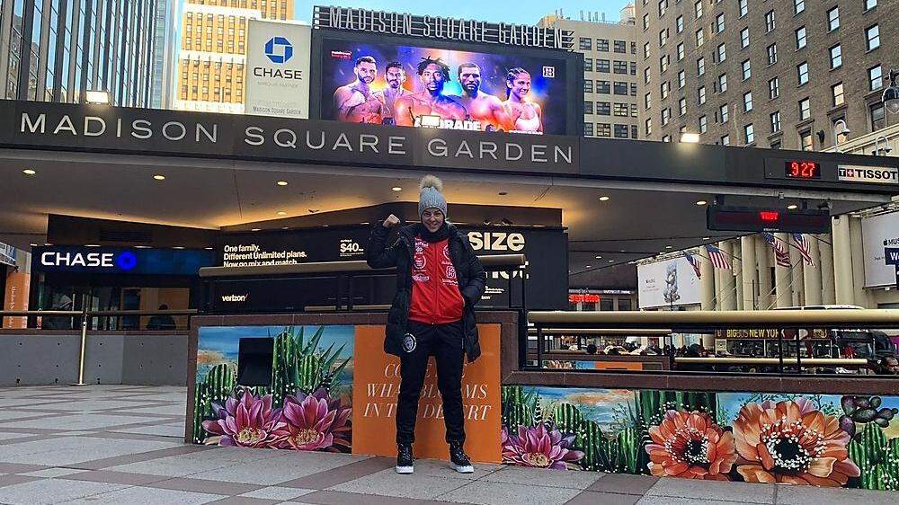 Eva Voraberger vor dem legendären Madison Square Garden