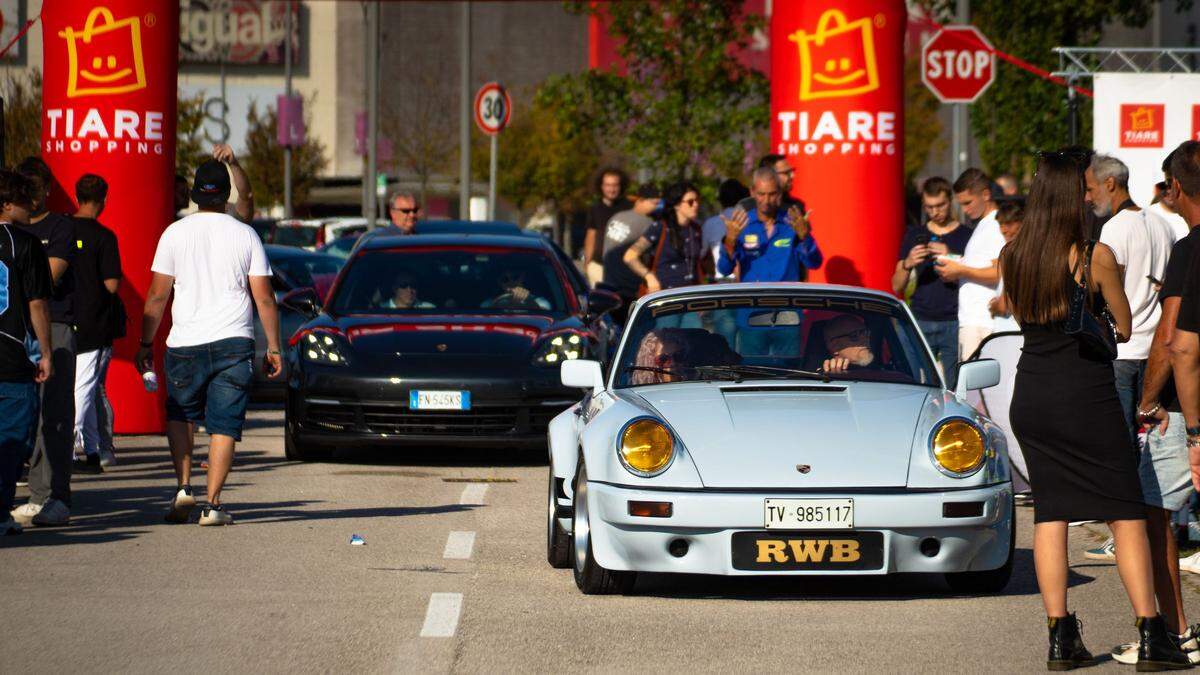Autofans können am Samstag beim „Racen Low“ in Grado gratis zuschauen