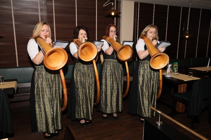Musikalisch wurde der Bockbieranstich 2017 traditionell begleitet.