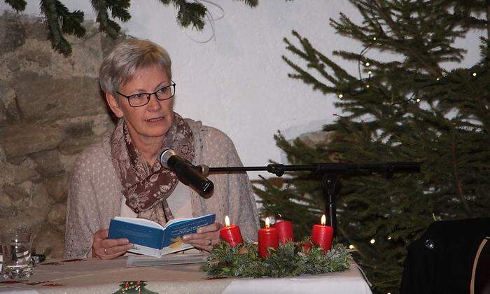 Grete Habjan liest Weihnachtsgeschichten