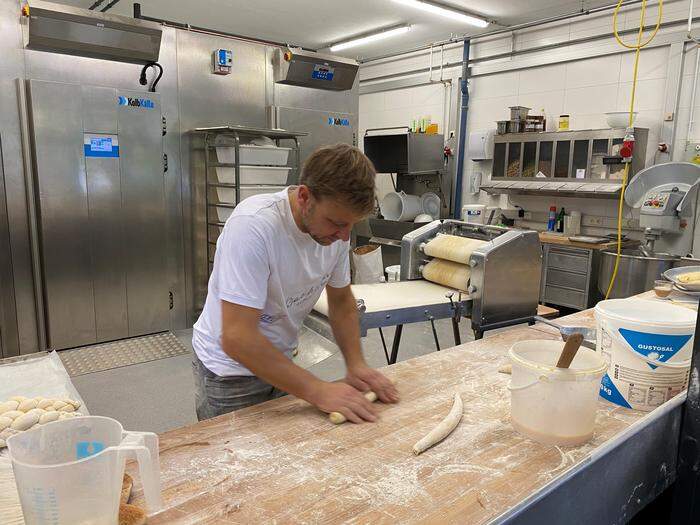 Bäcker Gernot Kaiblinger liebt sein Handwerk