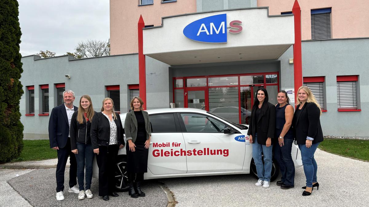 Klaus Leopold, Verena Fellner, Andrea Fellner, Christina Riepl, Lisa Burda, Maria Ladinig, Melanie Jahn 