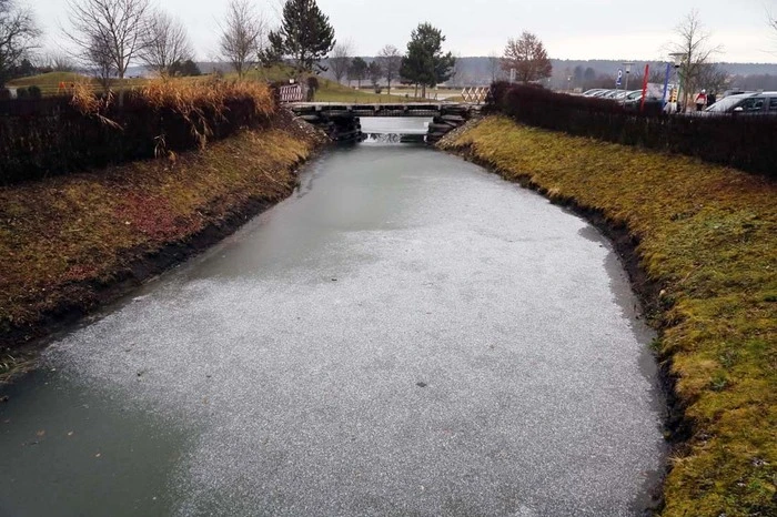 Das dritte "Neujahr-Eis-Schwimmen" startete bei einem Grad Außentemperatur und vier Grad Wassertemperatur.
