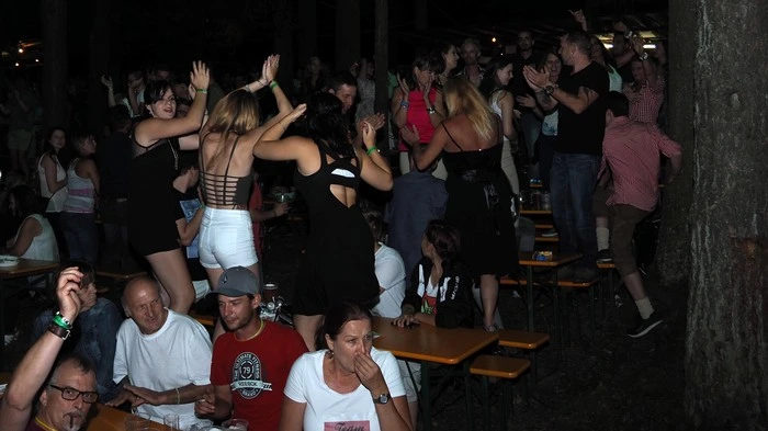 Samstagabend ging es beim traditionellen Waldfest der Klagenfurter FF Viktring rund. Zumindest bis zum Gewitter um 23 Uhr.