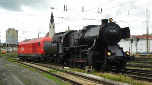 Mit einer Diesellok als Vorspann ist die Dampflok in Knittelfeld angekommen, wo sie bis Sonntagmittag im Eisenbahnmuseum zu sehen ist