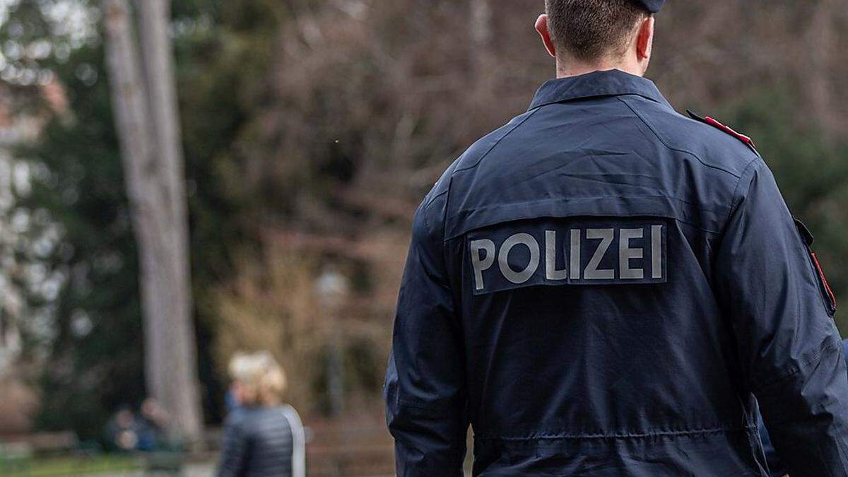 Polizei im Stadtpark (Archivfoto) 