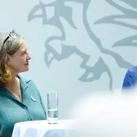 Elke Kahr (KPÖ) und Judith Schwentner (Grüne)