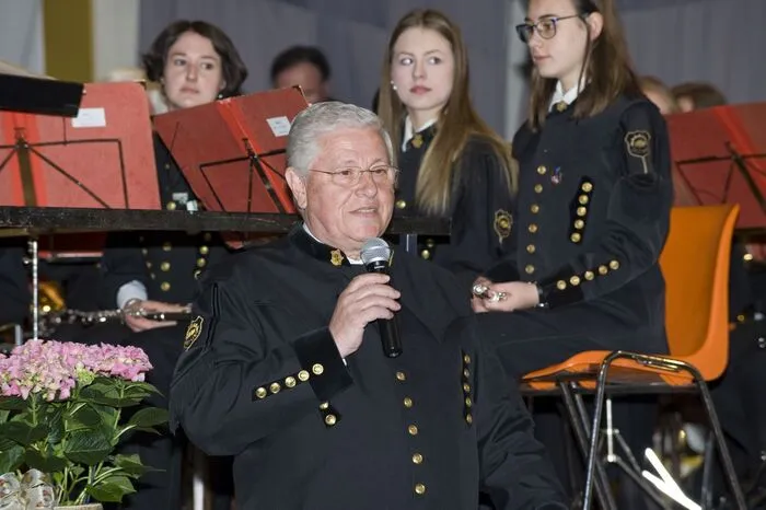 Grund genug für Ehrungen und Glückwünsche seitens des Präsidiums des Österreichischen Blasmusikverbandes, der Stadtgemeinde, des Bezirkes, der VAE und der Musikerkollegen.