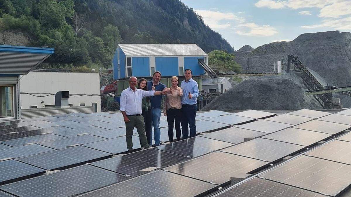 Werner Kogler, Maria Kogler Mario Krieber (Assistent der Geschäfstführung von Kogler Naturstein), Lotte Kogler Andreas Kogler (Vertriebschef von Energetica Industries)