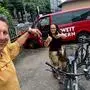 Christian und Carmen Hlade und ihre Fahrräder in Udine