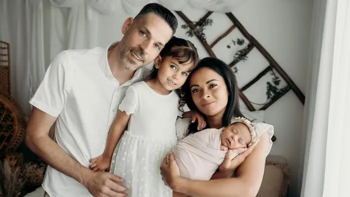 Gina Achleitner und Philipp Reisenhofer aus Pöllauberg freuen sich über die Geburt ihrer zweiten Tochter Alea Amely. Sie kam am 18. Juli zur Welt, war 49 Zentimeter groß und wog 2.880 Gramm. Mit den Eltern freut sich auch die große Schwester Catalina über den entzückenden Familienzuwachs.