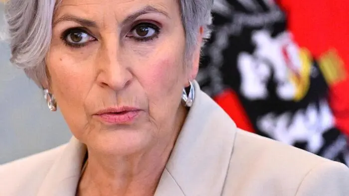 Justizministerin Anna Sporrer