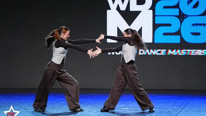 Mit ihrer Choreografie „2PM“ sicherten sich Anna Sophie Menz und Lilli Maj Pilz den Weltmeistertitel