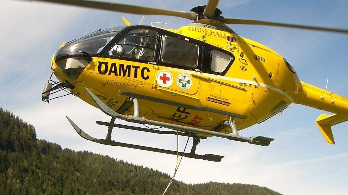 Mit Rettungshubschrauber ins UKH gebracht