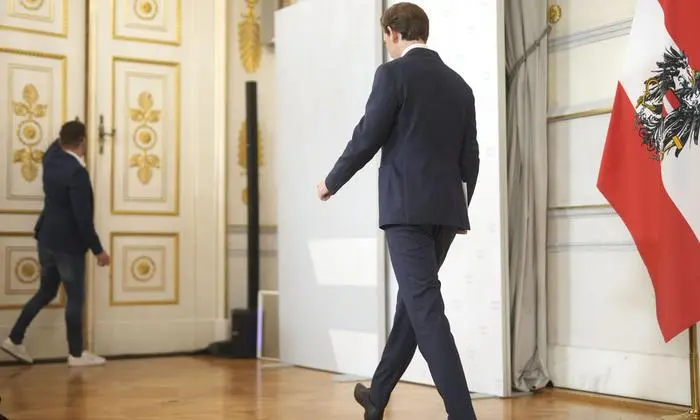 Sebastian Kurz geht aus der Kanzlerschaft.