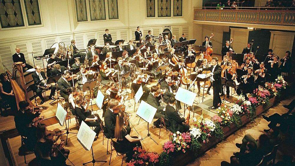 Die Junge Philharmonie tritt im Alban-Berg-Saal in Ossiach auf 