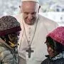 Papst Franziskus beklagte auf Lesbos Umgang mit Migration, insbesondere mit den Kindern