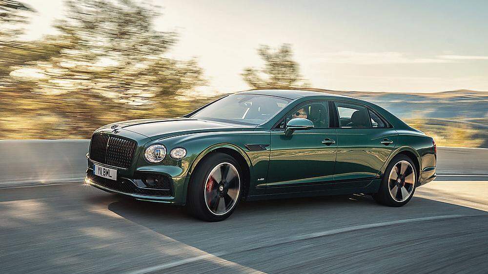 Es grünt so grün - der neue Bentley Flying Spur lässt die Sinne erblühen ...