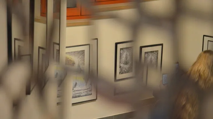 Vernissage in Gratwein: Insgesamt 160 Werke sind im Verwaltungszentrum ausgestellt.