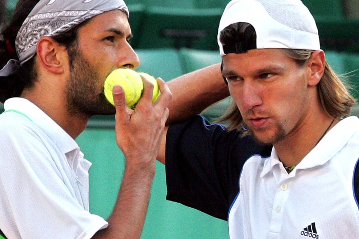 Bis zum ersten Turniersieg auf ATP-Ebene vergingen sechs Jahre: 2005 siegte er mit Julian Knowle in St. Petersburg.