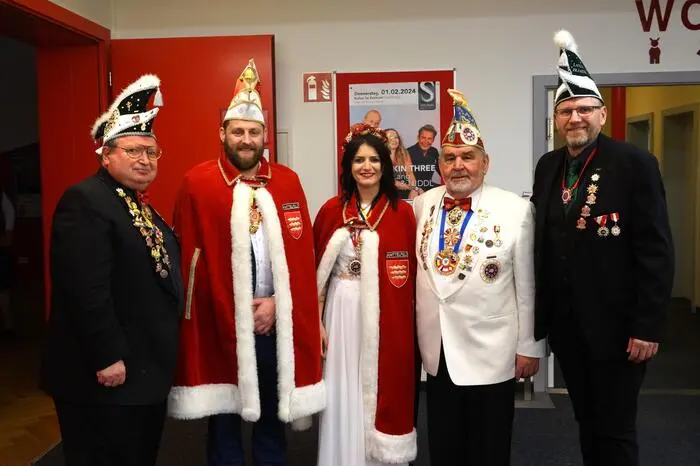 Nach der Proklamation begann das Programm mit tollen Darbietungen: von der Büttenrede des Spüberger Nochtwächters bis hin zur Dance Company Krieglach.