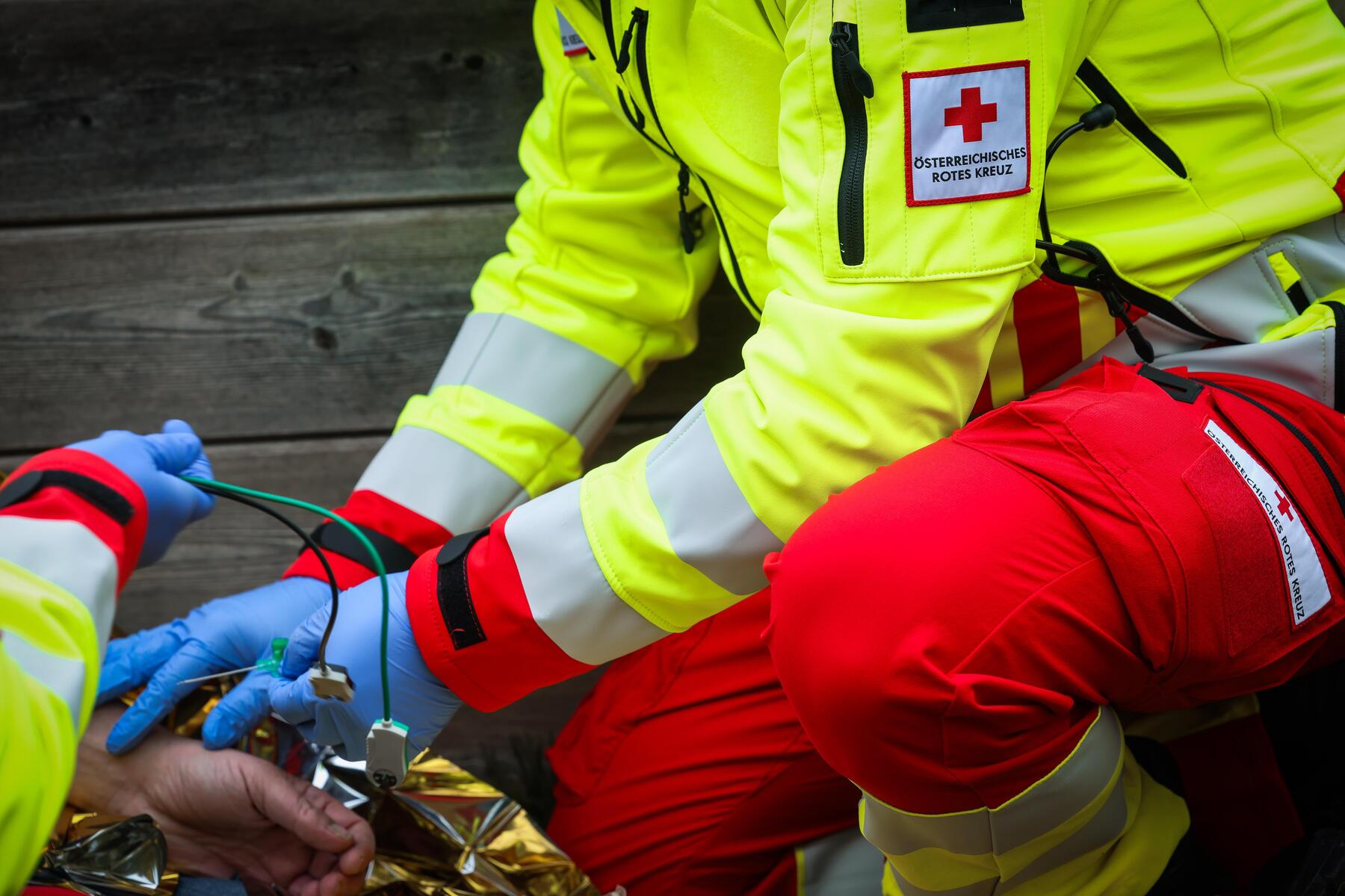 16 Monate altem Kleinkind geht es nach Sturz in Pool wieder besser