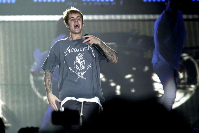 Beliebtester Pop/Rock-Sänger, Beliebtestes Pop/Rock-Album, Beliebtester Pop/Rock-Song, Video des Jahres: Justin Bieber
