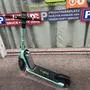 Leih-Scooter in Villach und Klagenfurt erfüllen die neuen gesetzlichen Vorgaben mit seitlichen Blinkern und Klingel