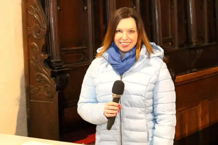 Für die besinnlichen Texte zeichnete Clara Ploder verantwortlich. 