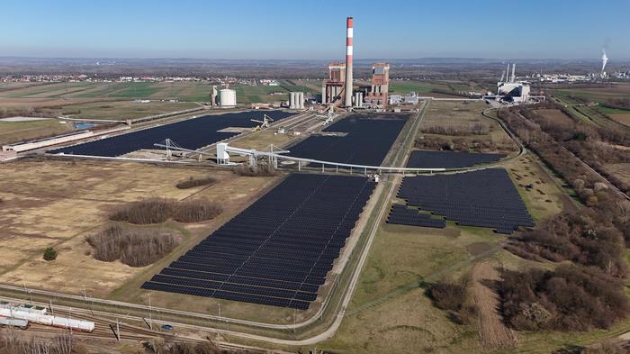 So sah das Kraftwerk vor der Überschwemmung aus, 71 Wechselrichter wurden zerstört