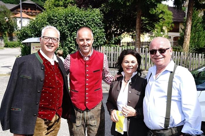 Landtagspräsident Reinhart Rohr, Bürgermeister Christian Genshofer, LAG Managerin Christine Sitter, TVB LM Siggi Neuschitzer
