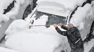 Schneefälle sind auch in Kärnten nicht ausgeschlossen. So schlimm wie am Freitag in Salzburg (Foto) soll es aber nicht werden