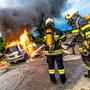 Bei Fahrzeugbränden oder eingeklemmten Personen ist die Feuerwehr zur Stelle