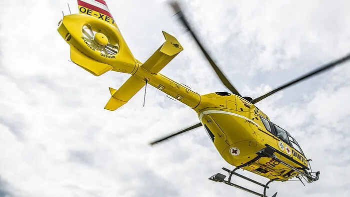 Rettungshubschrauber brachte Bub nach Graz.