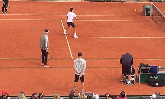 Novak Djokovic beim Training im Philippe Chatrier