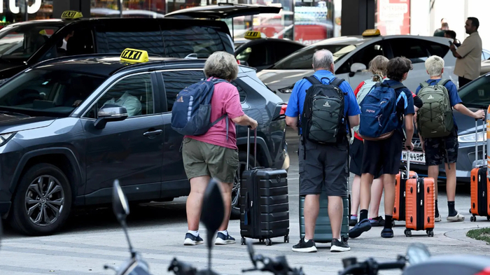 Touristen sind für manche Taxifahrer am Hauptbahnhof offenbar leichte Opfer