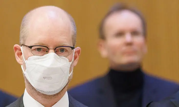 Kronzeuge Bellenhaus