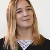 Jennifer Scharinger war 21 Jahre alt, als sie ihr Freund erwürgte und später am Truppenübungsplatz Allentsteig ablegte. Sie wollte sich von ihm trennen. Am 27. August steht der mutmaßliche Täter vor Gericht 