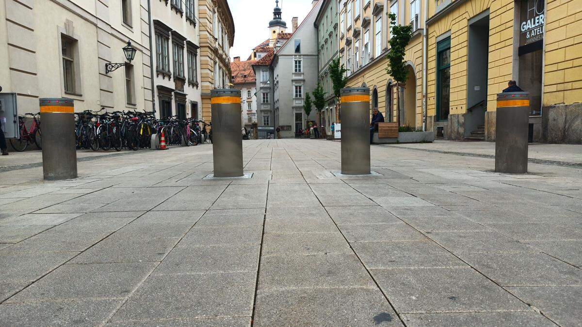 Die Poller in der Hofgasse öffnen automatisch - beim richtigen Kennzeichen