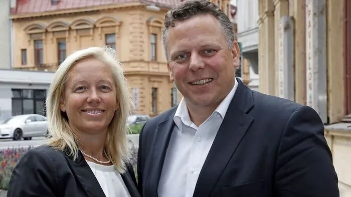 SPÖ-Chef Ehmann mit Verena Nussbaum