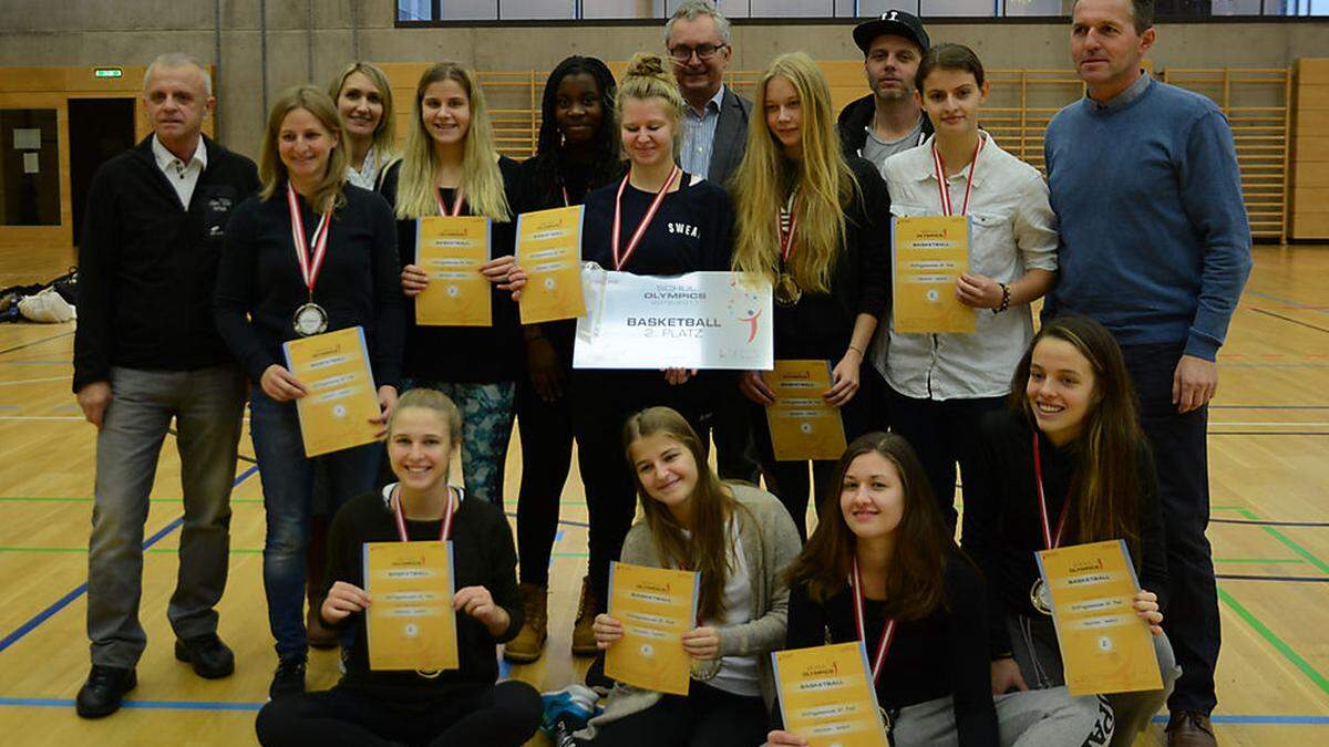 Die Mädchen-Mannschaft vom Stiftsgymnasium St. Paul