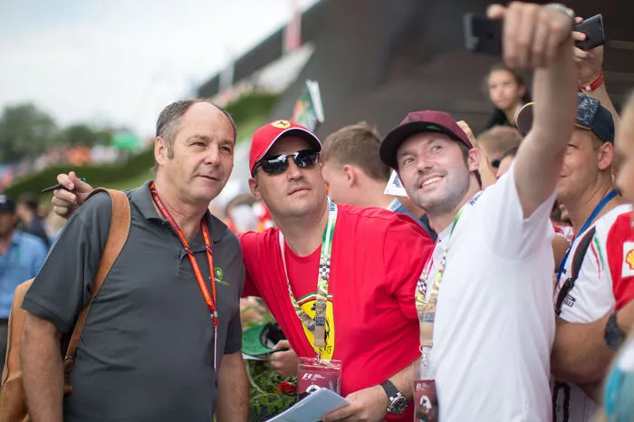 Gerhard Berger betrieb ebenso Volksnähe.
