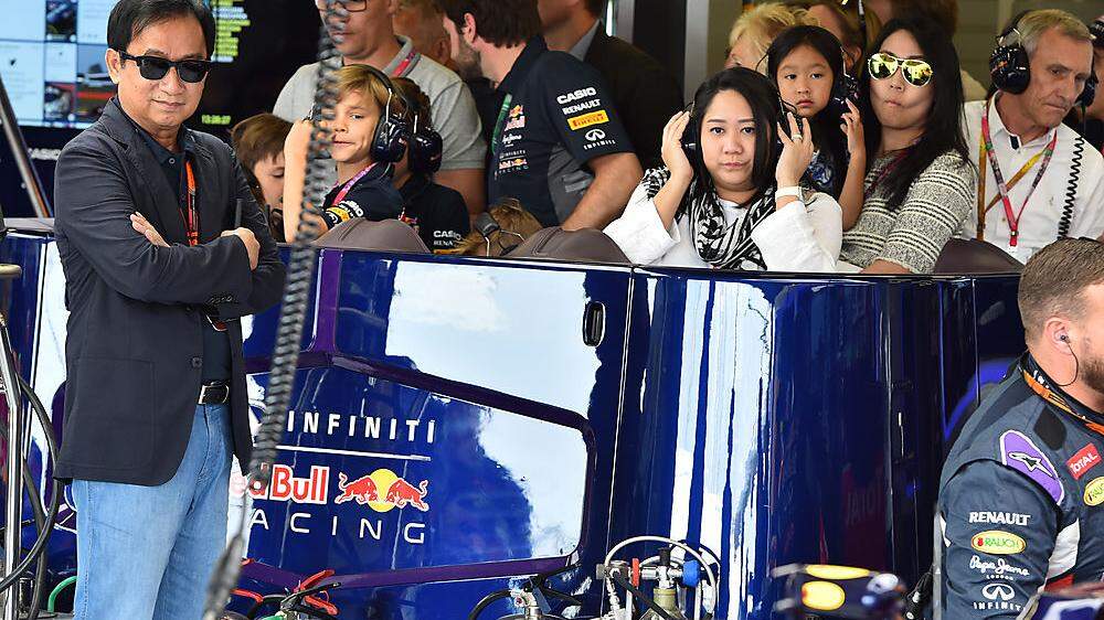 Red-Bull-Mehrheitseigentümer Chalerm Yoovidhya lässt sich immer wieder bei Formel-1-Rennen blicken