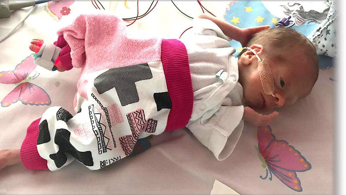 Kleine, große Kämpferin: Amelie wiegt bereits 860 Gramm