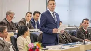 FPO-Klubobmann Erwin Angerer sorgt bei aktueller Fragestunde für Aufregung