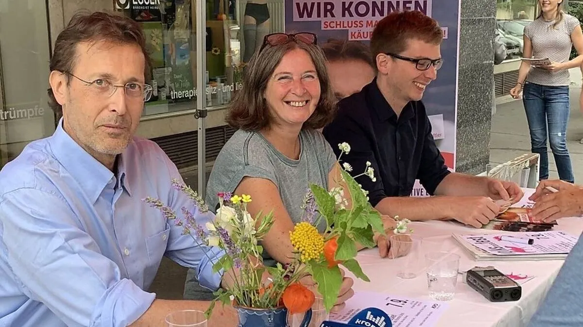 Robert Krotzer, Elke Kahr und Ivo Hajnal (v. r.) 