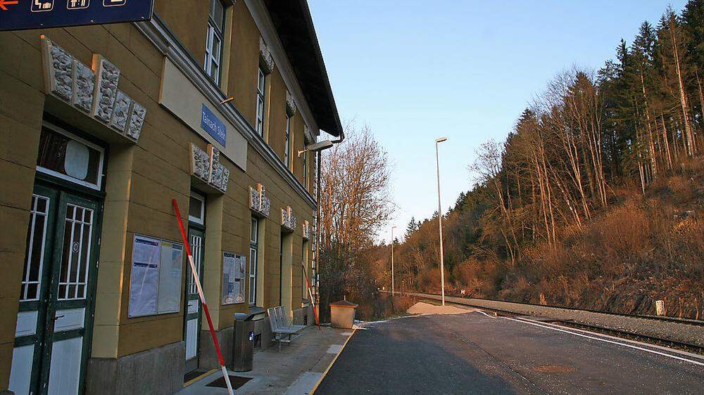 Der Bahnhof Tainach-Stein soll im Zuge der Errichtung der Koralmbahn geschlossen werden