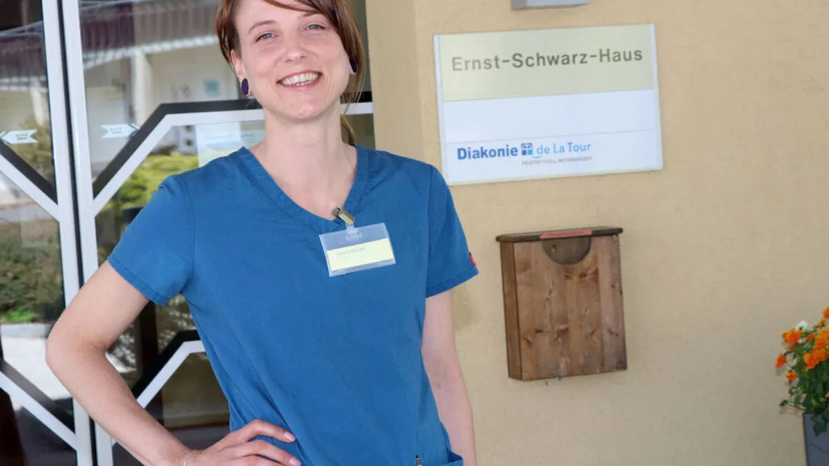 Corinna Rechak arbeitet mittlerweile seit über 15 Jahren mit Begeisterung als Krankenschwester	