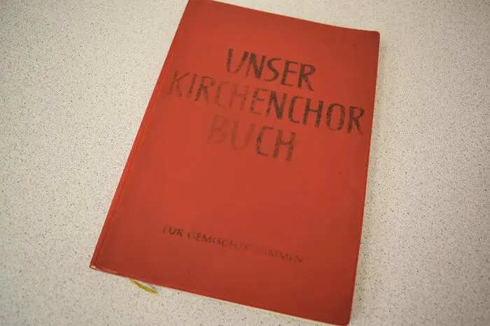 „Unser Kirchenchor Buch“ galt früher als Hauptlektüre für Kirchenchöre